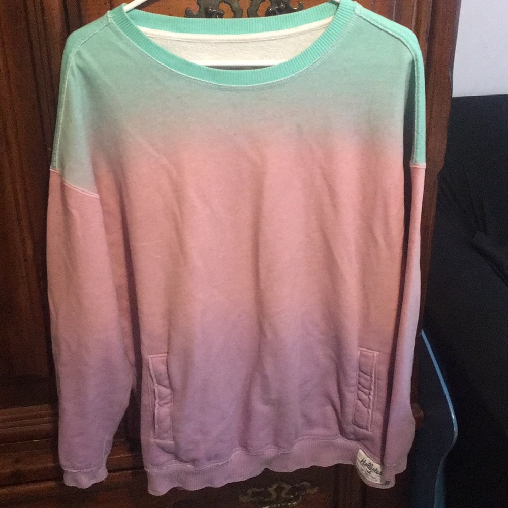 Hollister ombré crew neck